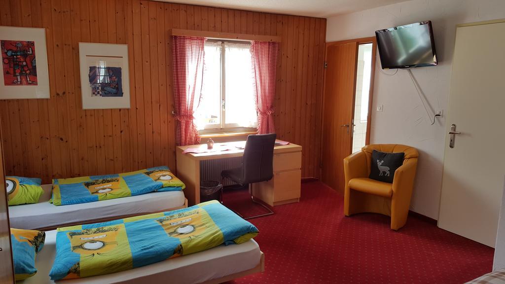 Hotel Mira Sedrun Kültér fotó