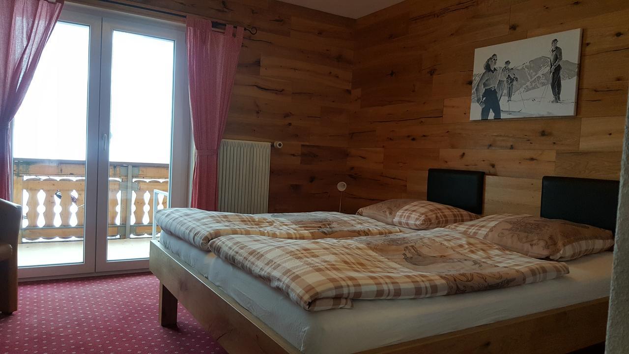 Hotel Mira Sedrun Kültér fotó