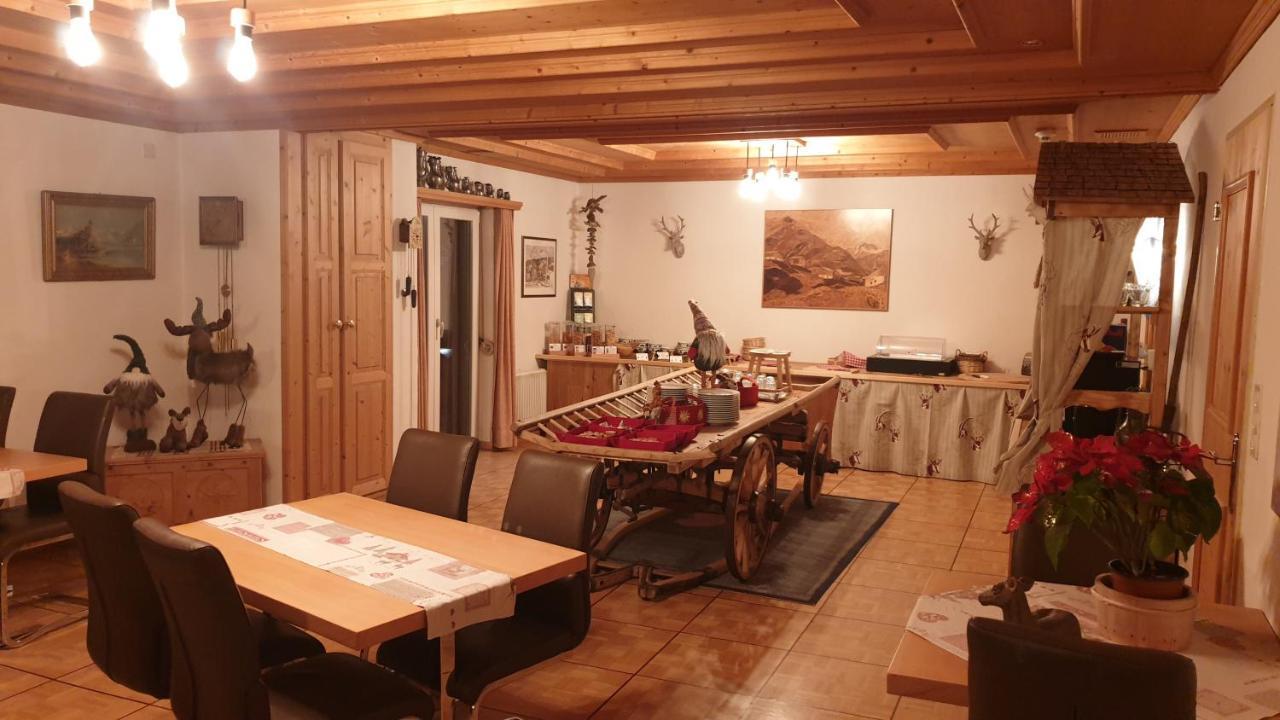 Hotel Mira Sedrun Kültér fotó