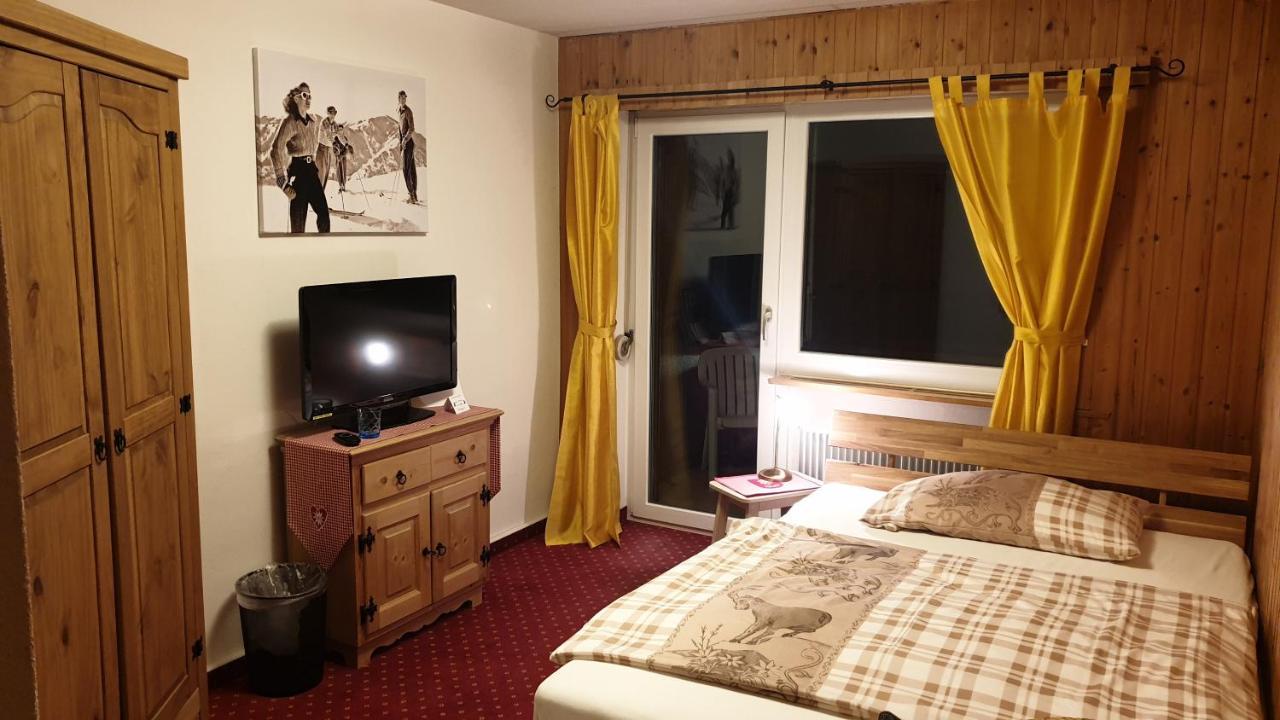 Hotel Mira Sedrun Kültér fotó